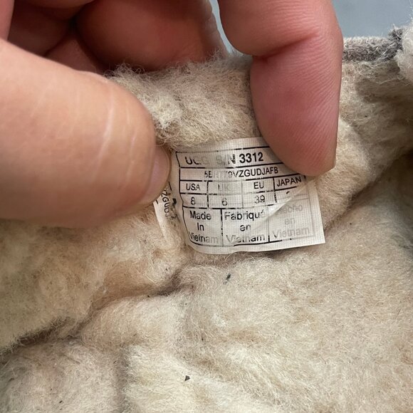 UGG Ansley Moccasin Slippers Women’s Size 8 Gray - Picture 6 of 7